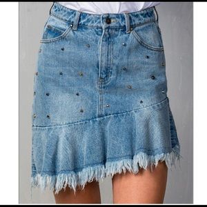 Mustard Seed Denim studded skirt new size small